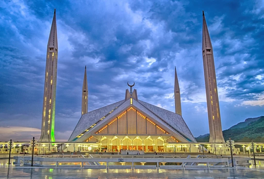 Faisal Mosque Islamabad Pakistan Breathtaking Mosques