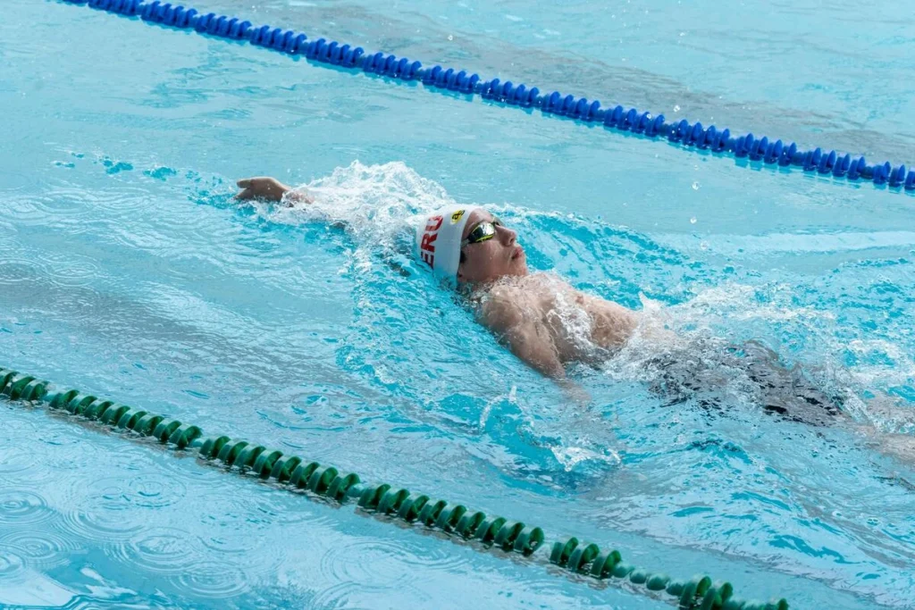 backstroke swim