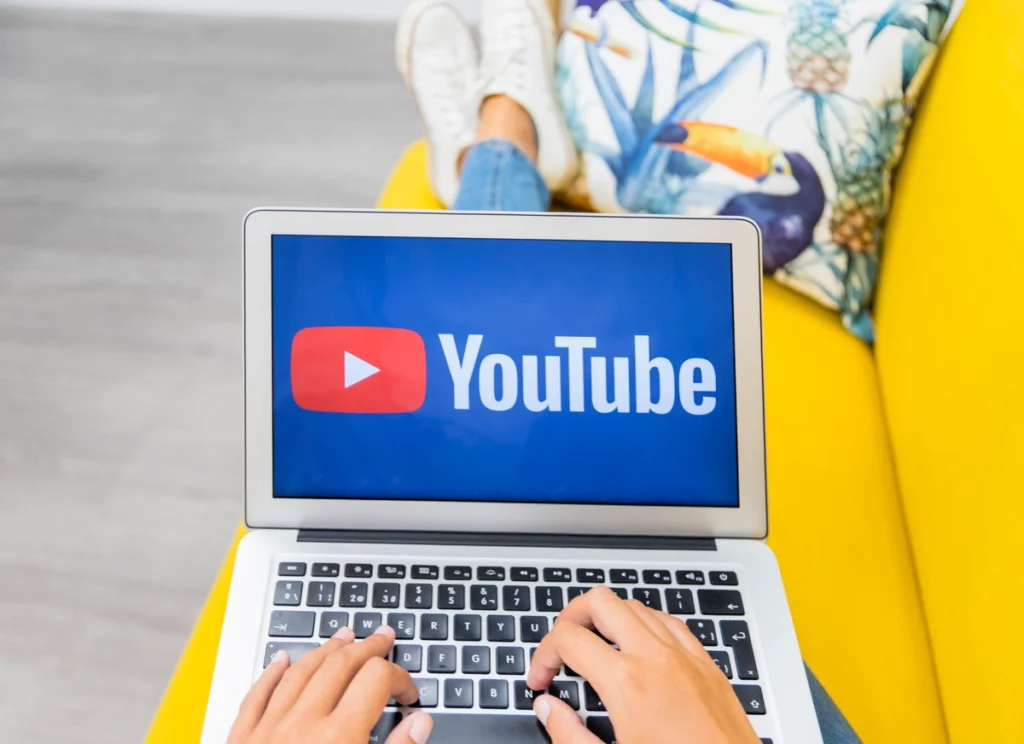 influencer-earning-from-youtube