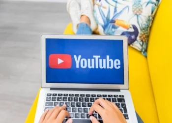 influencer-earning-from-youtube
