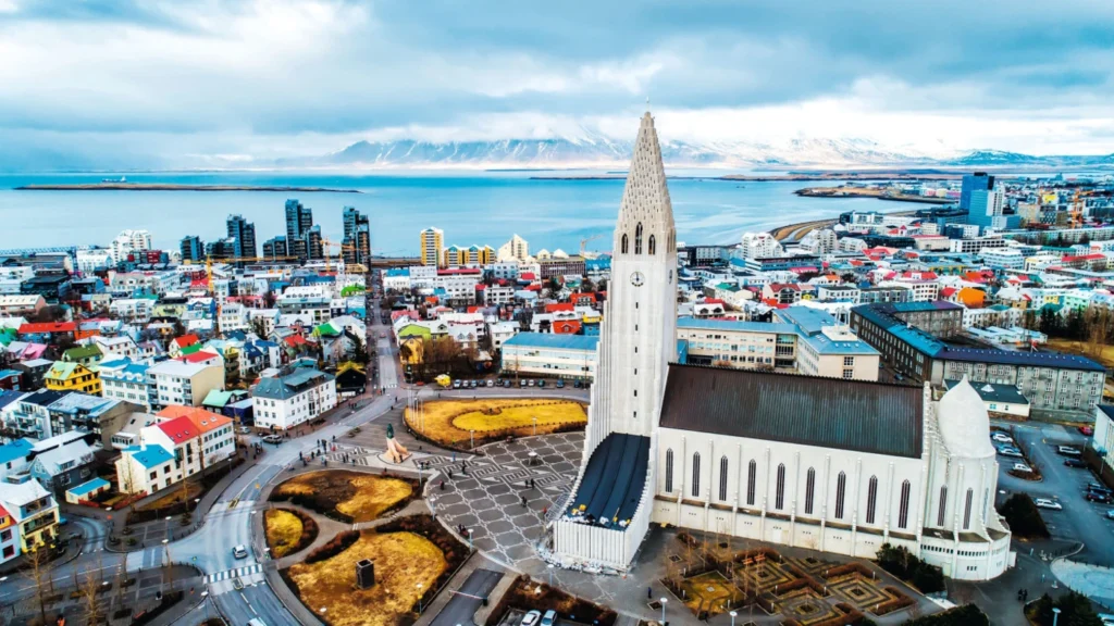 reykjavik iceland hallgrimskirkja city church